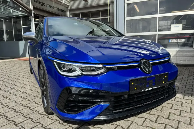Volkswagen Golf din 2023 cu 42.497 km - oferta VOL226990 - foto 6