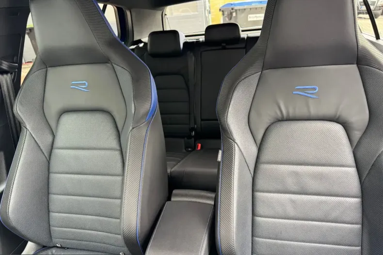 Volkswagen Golf din 2023 cu 42.497 km - oferta VOL226990 - foto 7