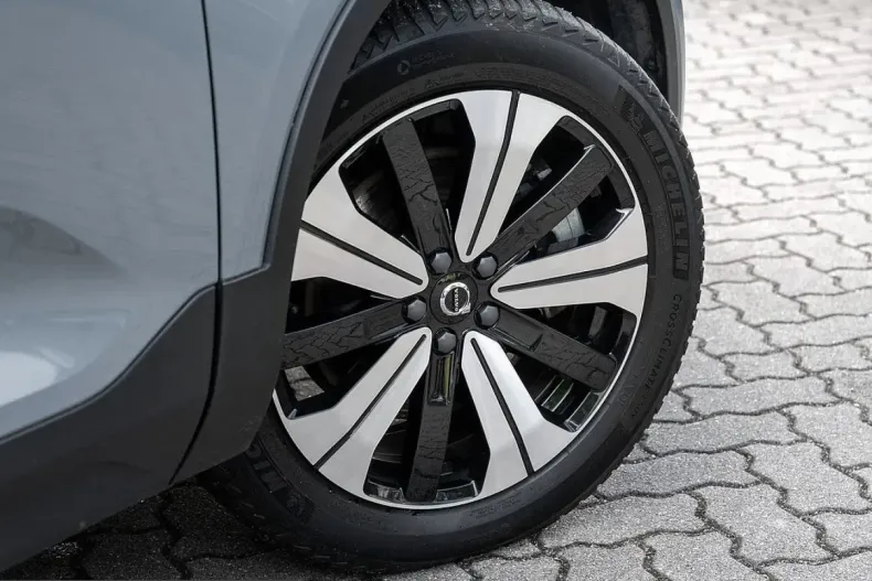 Volvo C40 din 2023 cu 47.700 km - oferta VOL226992 - foto 5