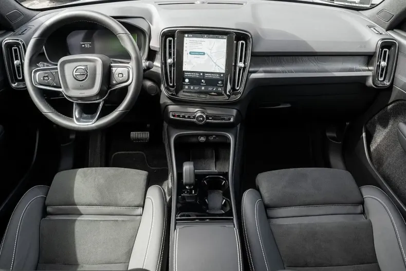 Volvo C40 din 2023 cu 47.700 km - oferta VOL226992 - foto 8
