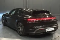 Porsche Taycan din 2023 cu 43.000 km - oferta POR226994 - foto 2