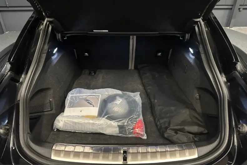 Porsche Taycan din 2023 cu 43.000 km - oferta POR226994 - foto 27