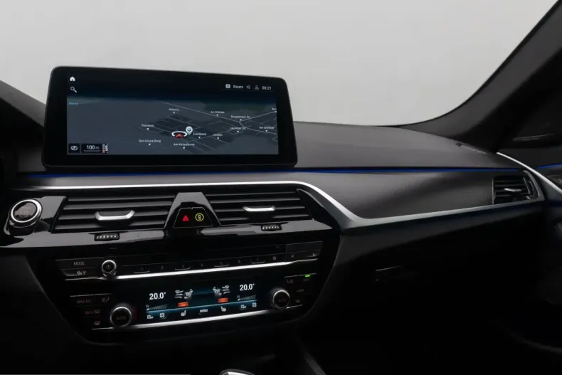 BMW 540 (Seria 5) din 2022 cu 51.595 km - oferta BMW226996 - foto 20