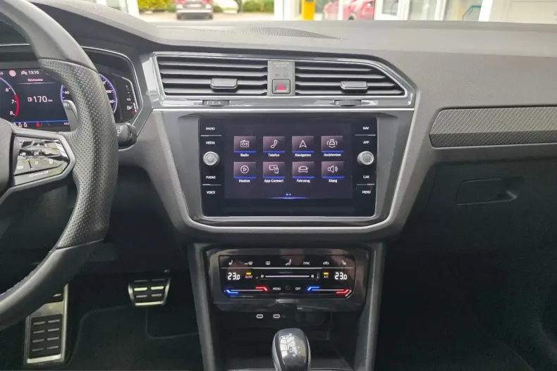 Volkswagen Tiguan din 2023 cu 45.549 km - oferta VOL226998 - foto 29