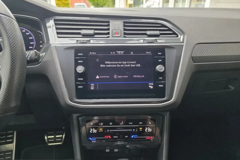 Volkswagen Tiguan din 2023 cu 45.549 km - oferta VOL226998 - foto 32