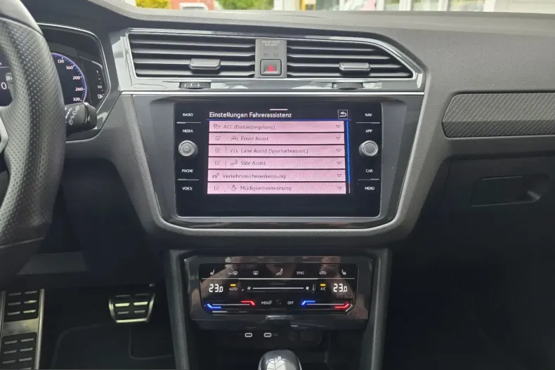 Volkswagen Tiguan din 2023 cu 45.549 km - oferta VOL226998 - foto 43