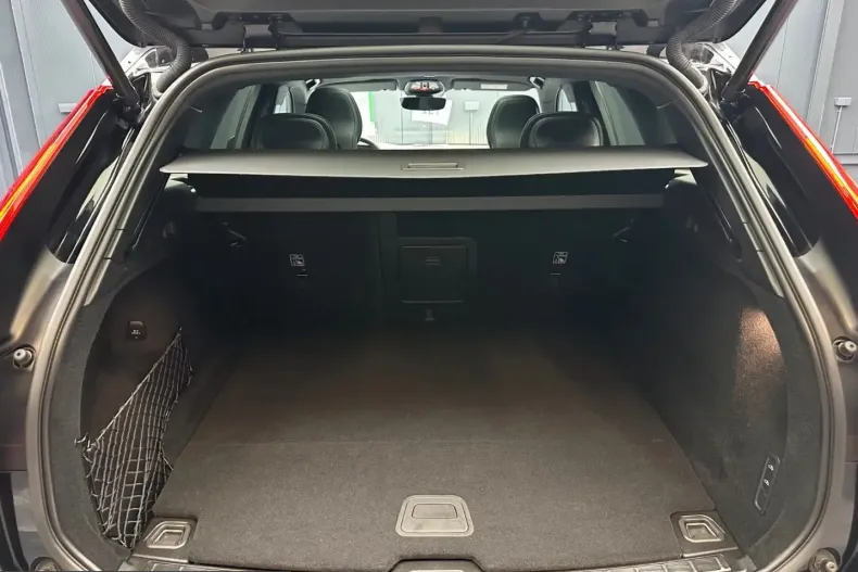 Volvo XC60 din 2024 cu 42.000 km - oferta VOL226999 - foto 30
