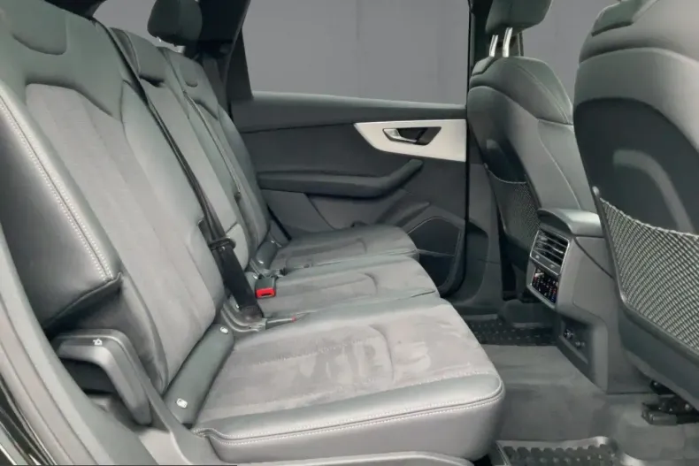Audi SQ7 din 2023 cu 52.265 km - oferta AUD227000 - foto 10