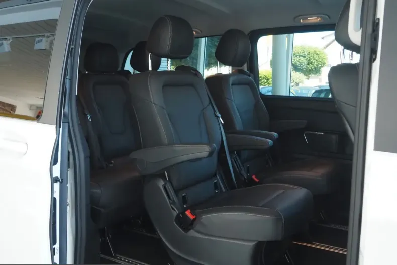 Mercedes-Benz V 300 (Clasa V) din 2024 cu 49.600 km - oferta MER227004 - foto 37