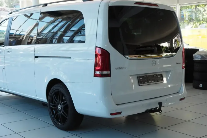 Mercedes-Benz V 300 (Clasa V) din 2024 cu 49.600 km - oferta MER227004 - foto 44