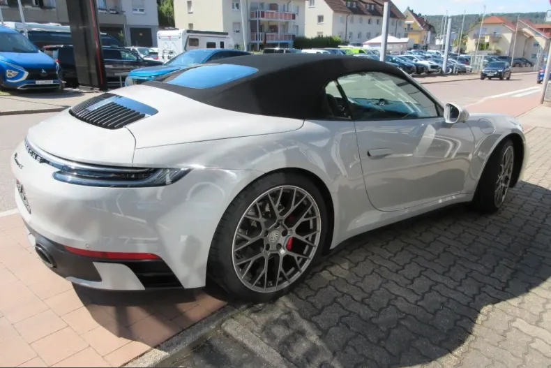 Porsche 992 din 2021 cu 2.500 km - oferta POR227012 - foto 6