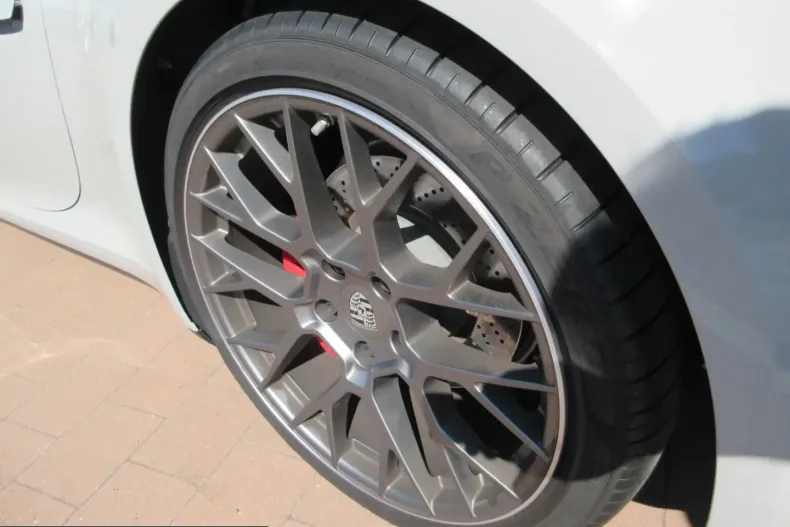 Porsche 992 din 2021 cu 2.500 km - oferta POR227012 - foto 24