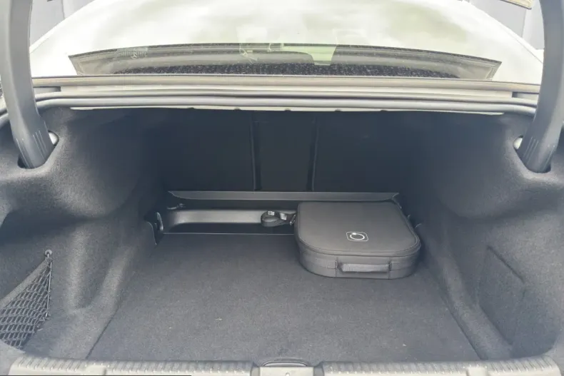 Mercedes-Benz EQE (Clasa E) din 2025 cu 14.678 km - oferta MER227018 - foto 16