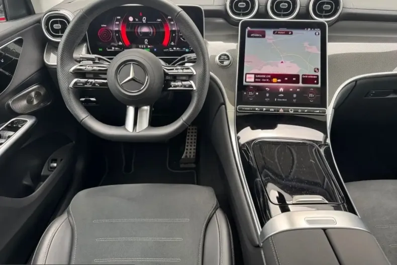 Mercedes-Benz GLC 300 (Clasa GLC) din 2025 cu 14.800 km - oferta MER227023 - foto 7