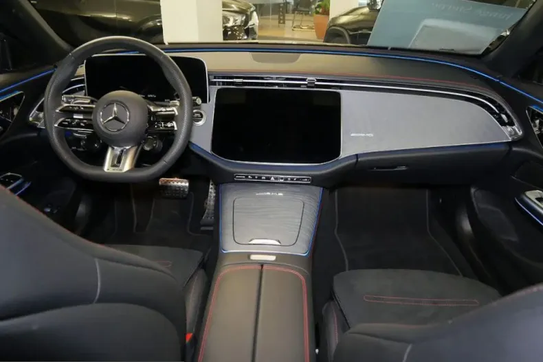 Mercedes-Benz E 53 AMG (Clasa E) din 2025 cu 14.899 km - oferta MER227026 - foto 5