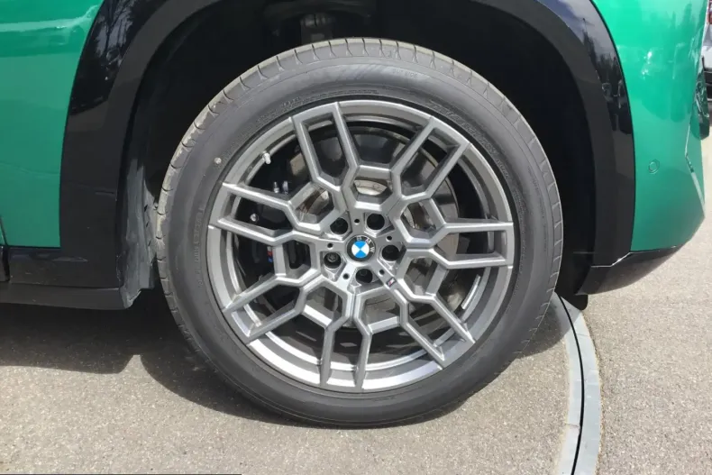 BMW XM (Seria X) din 2025 cu 20.903 km - oferta BMW227029 - foto 7