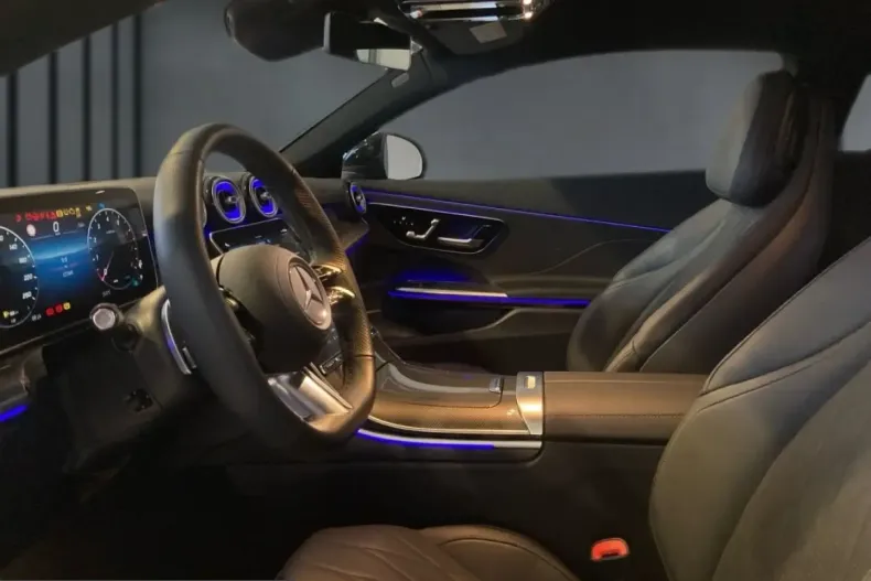 Mercedes-Benz CLE 450 (Clasa CLE) din 2025 cu 12.159 km - oferta MER227030 - foto 9