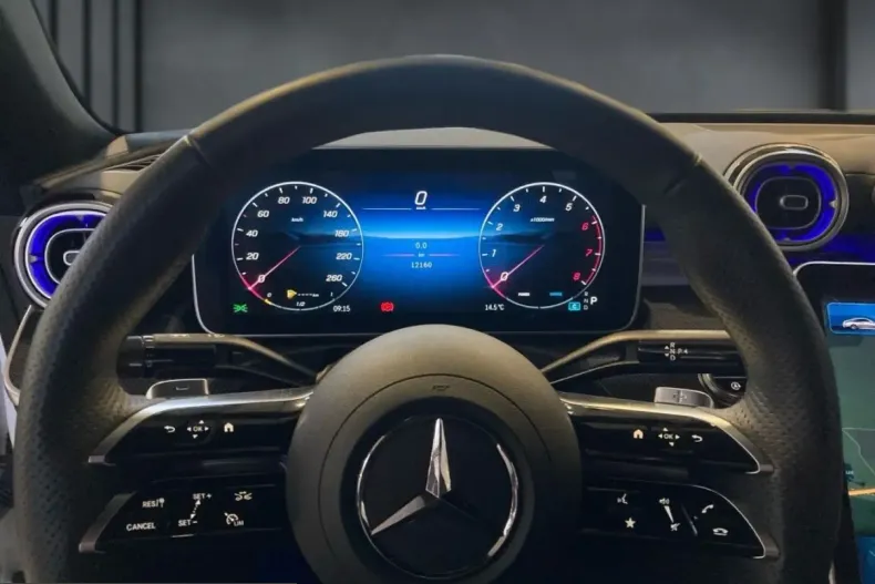 Mercedes-Benz CLE 450 (Clasa CLE) din 2025 cu 12.159 km - oferta MER227030 - foto 10