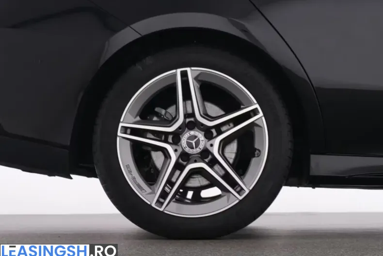Mercedes-Benz CLA 200 (Clasa CLA) din 2025 cu 13.537 km - oferta MER227035 - foto 9
