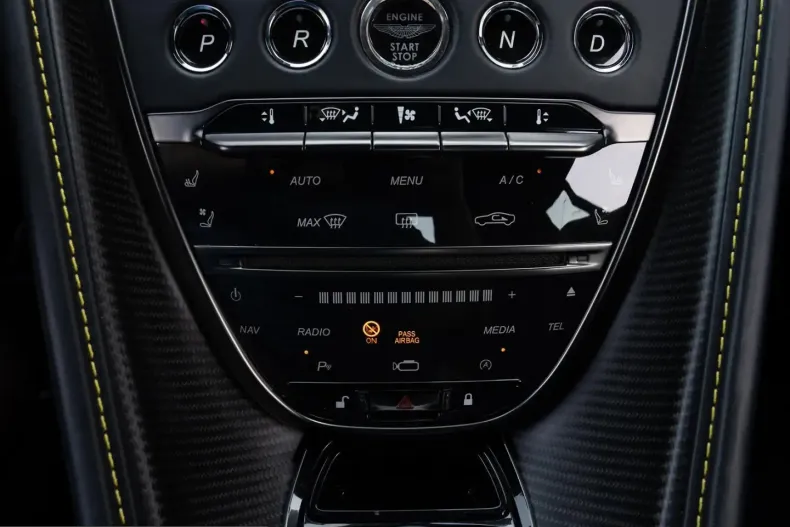 Aston Martin DBS din 2024 cu 26.069 km - oferta AST227038 - foto 21