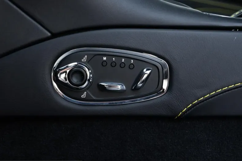 Aston Martin DBS din 2024 cu 26.069 km - oferta AST227038 - foto 31