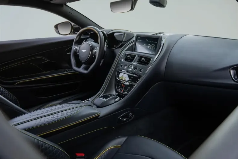 Aston Martin DBS din 2024 cu 26.069 km - oferta AST227038 - foto 33