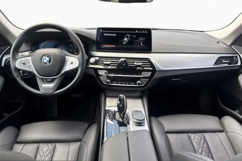 BMW 520 (Seria 5) din 2022 cu 77.405 km - oferta BMW227042 - foto 7
