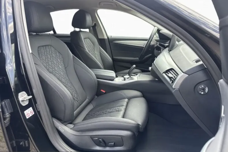 BMW 520 (Seria 5) din 2022 cu 77.405 km - oferta BMW227042 - foto 11