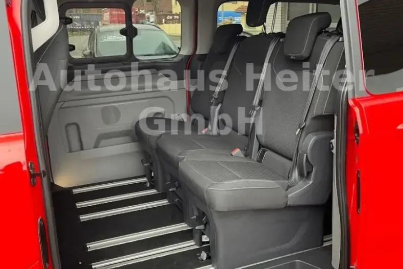 Ford Tourneo Custom din 2024 cu 23.200 km - oferta FOR227048 - foto 12