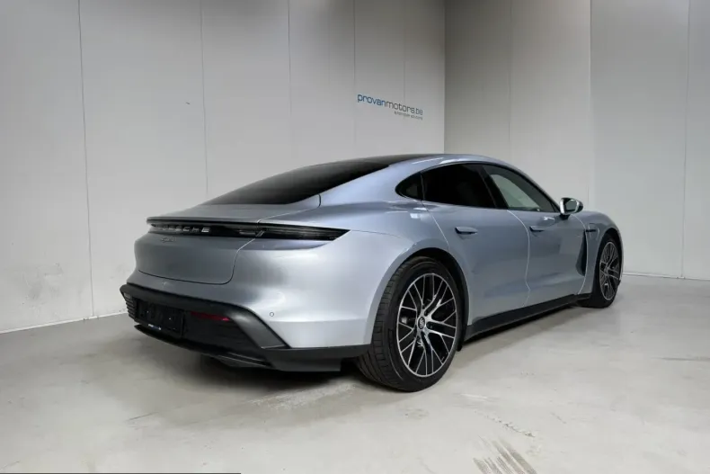Porsche Taycan din 2021 cu 31.421 km - oferta POR227052 - foto 3