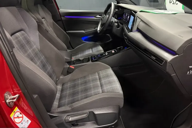 Volkswagen Golf din 2023 cu 39.000 km - oferta VOL227055 - foto 13