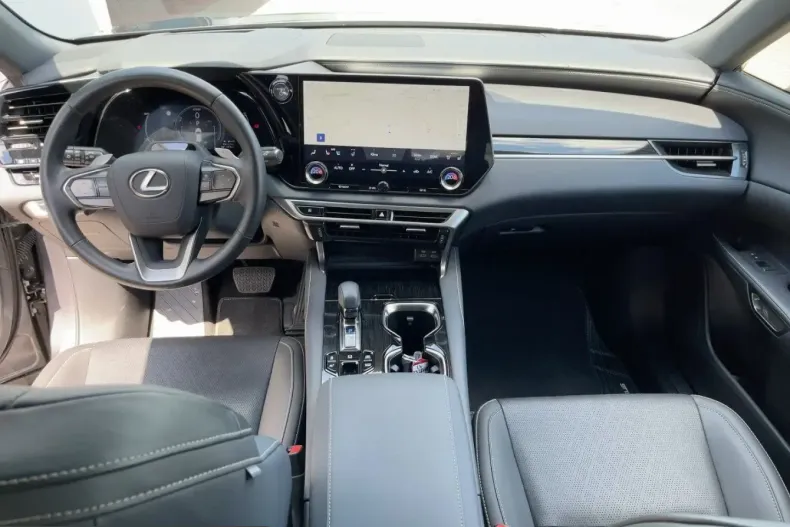 Lexus RX 450 din 2024 cu 18.663 km - oferta LEX227056 - foto 10