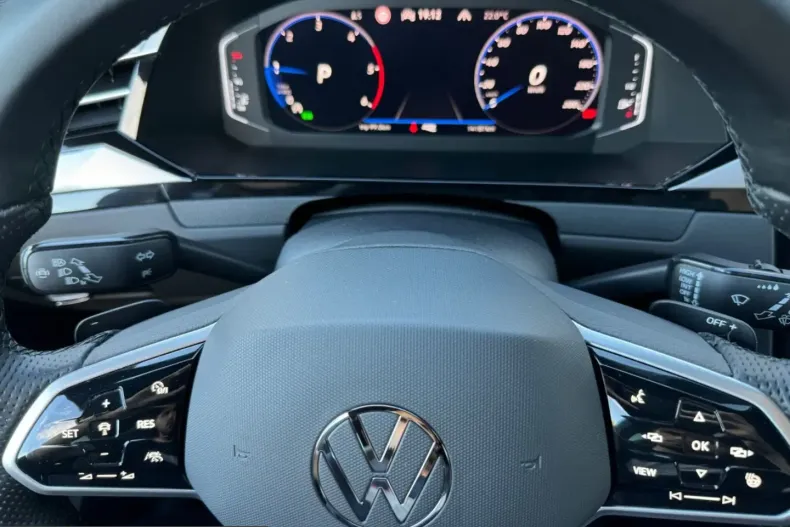 Volkswagen Arteon din 2023 cu 33.500 km - oferta VOL227057 - foto 18