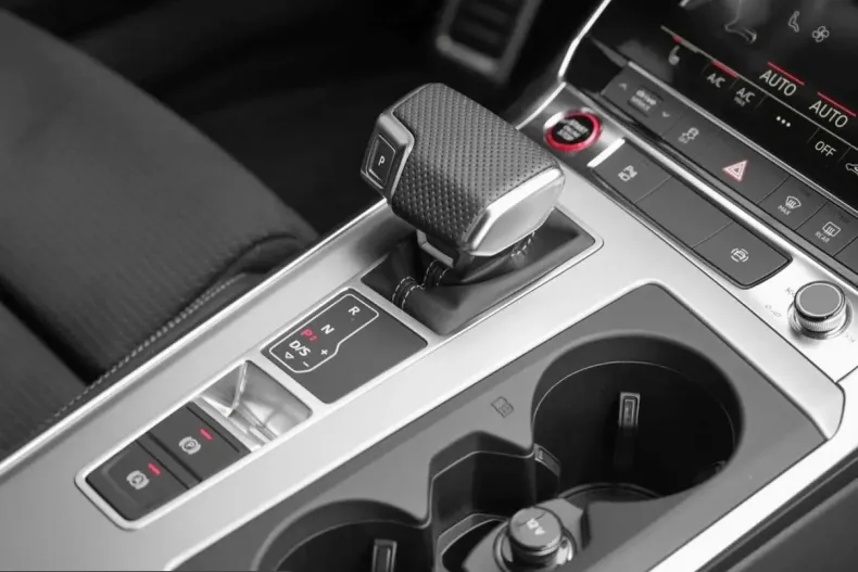 Audi S6 din 2025 cu 9.822 km - oferta AUD227059 - foto 13