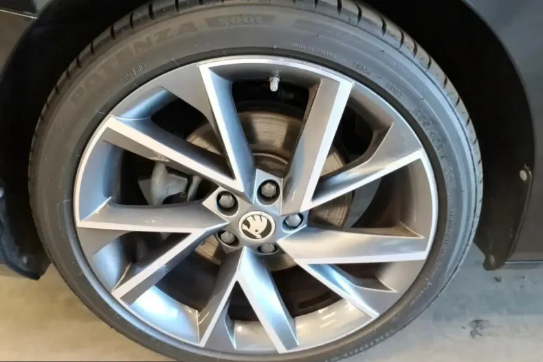 Skoda Superb din 2024 cu 21.764 km - oferta SKO227062 - foto 14