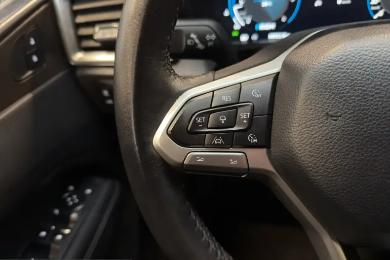 Volkswagen Amarok din 2024 cu 30.500 km - oferta VOL227076 - foto 19