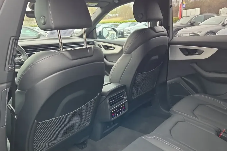 Audi SQ8 din 2024 cu 26.073 km - oferta AUD227079 - foto 14