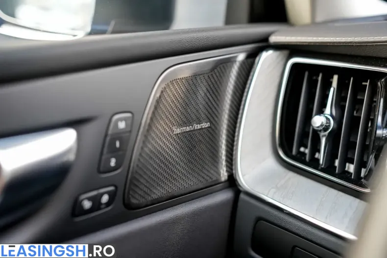 Volvo XC60 din 2025 cu 24.910 km - oferta VOL227081 - foto 25