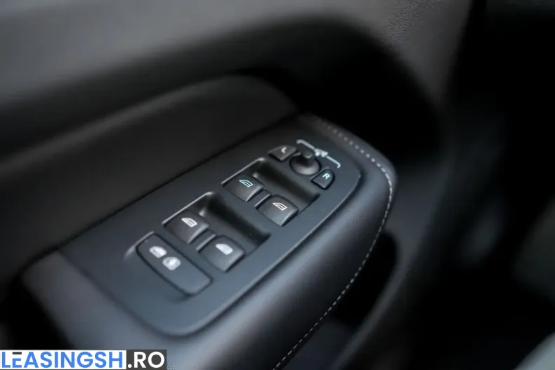 Volvo XC60 din 2025 cu 24.910 km - oferta VOL227081 - foto 26