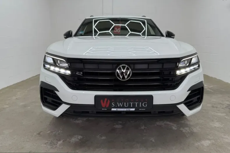 Volkswagen Touareg din 2023 cu 26.000 km - oferta VOL227083 - foto 6