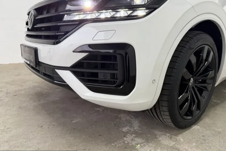 Volkswagen Touareg din 2023 cu 26.000 km - oferta VOL227083 - foto 43