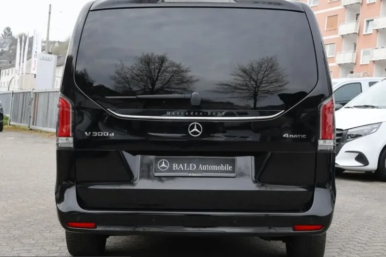 Mercedes-Benz V 300 (Clasa V) din 2024 cu 42.900 km - oferta MER227084 - foto 11