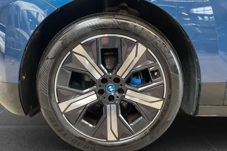BMW iX din 2024 cu 14.200 km - oferta BMW227089 - foto 30