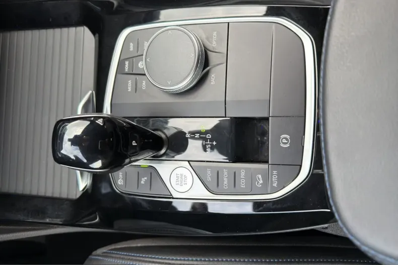 BMW X4 (Seria X) din 2023 cu 71.700 km - oferta BMW227095 - foto 26