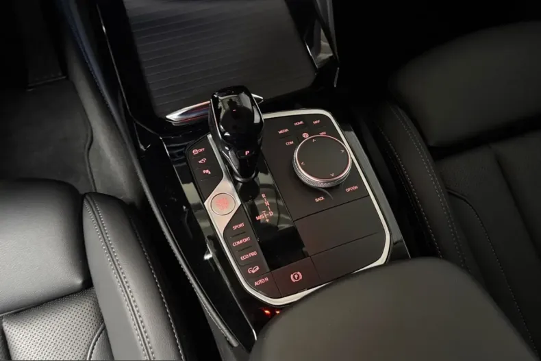 BMW X4 (Seria X) din 2023 cu 39.500 km - oferta BMW227096 - foto 12