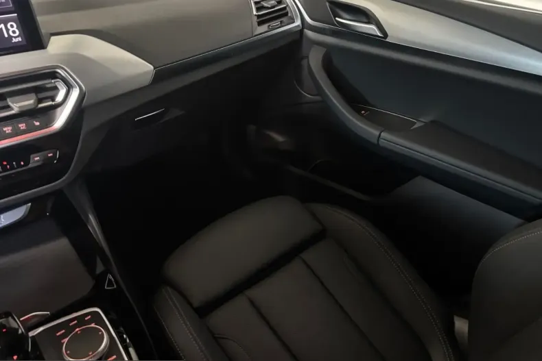 BMW X4 (Seria X) din 2023 cu 39.500 km - oferta BMW227096 - foto 22