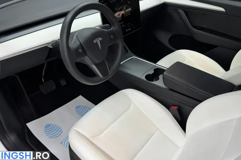 Tesla Model Y din 2023 cu 56.020 km - oferta TES227099 - foto 8
