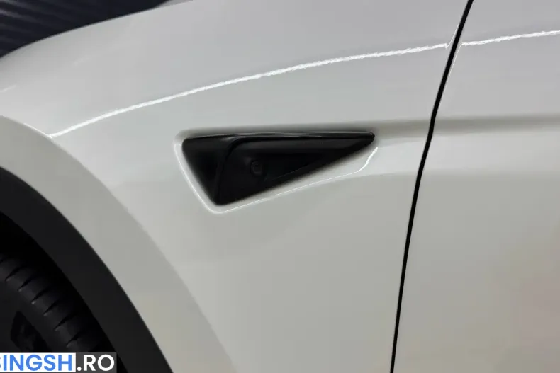 Tesla Model Y din 2023 cu 56.020 km - oferta TES227099 - foto 11