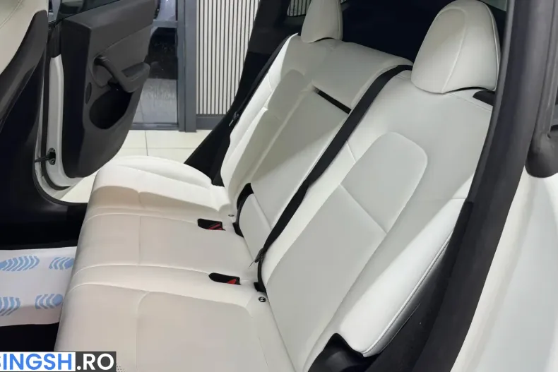 Tesla Model Y din 2023 cu 56.020 km - oferta TES227099 - foto 18