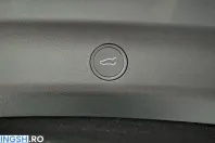 Tesla Model Y din 2023 cu 56.020 km - oferta TES227099 - foto 29